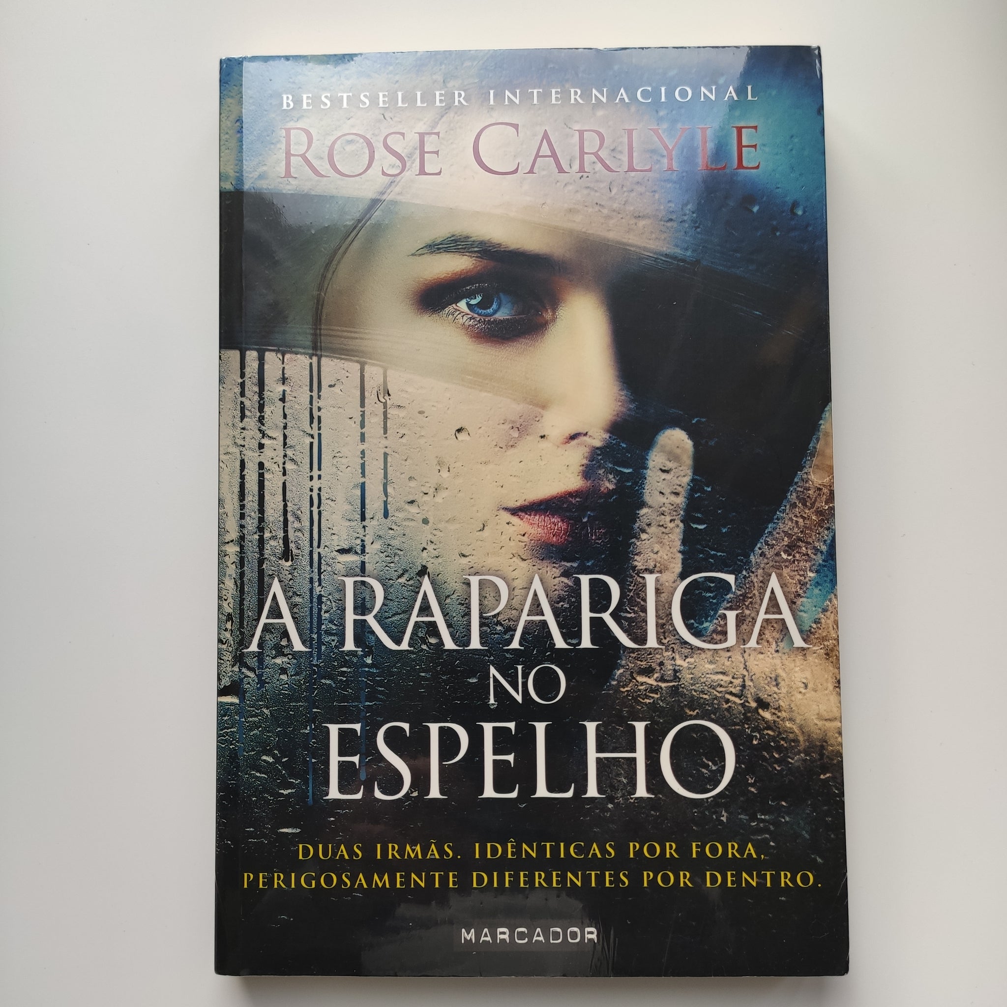 A Rapariga no Espelho